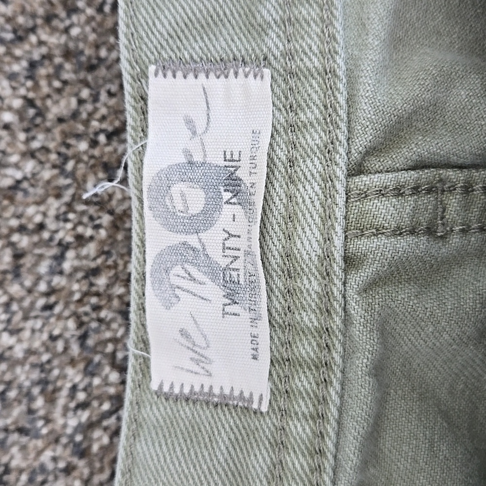 Women's Green Jean Ankle Length Pants Size 29 We The Free Brand With Belt - Picture 3 of 16